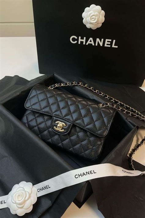 chanel boy calfskin vs lambskin|Chanel lambskin vs caviar.